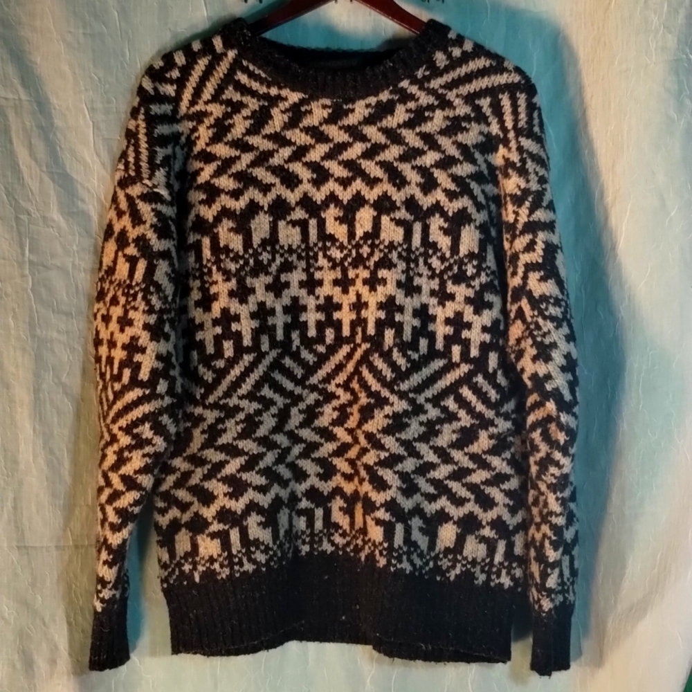 Authentic Issue sweater